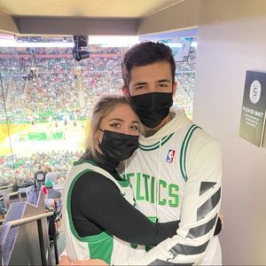 Meet your Posher, Lucy